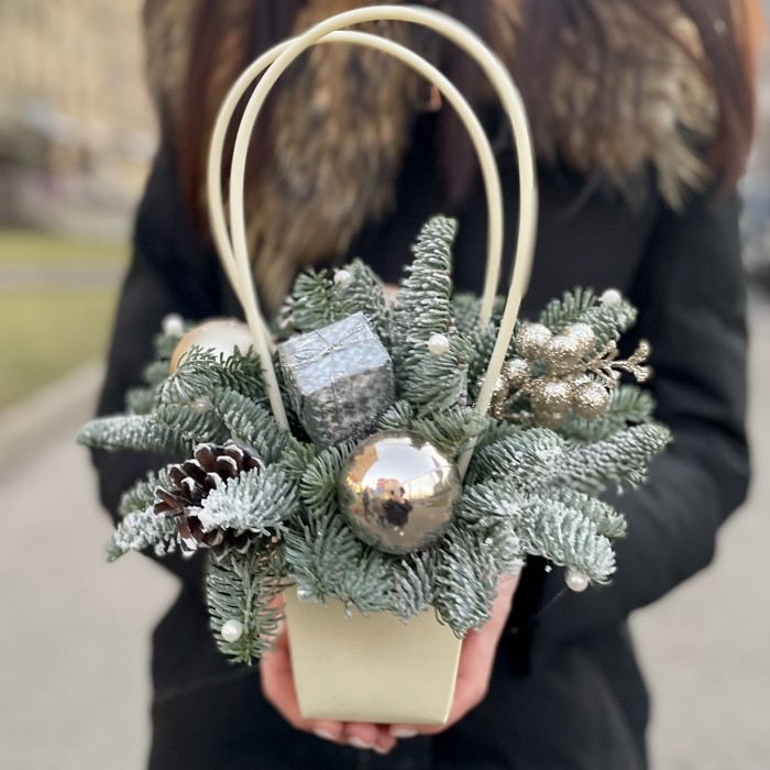 Новогодняя композиция Морозная фантазия