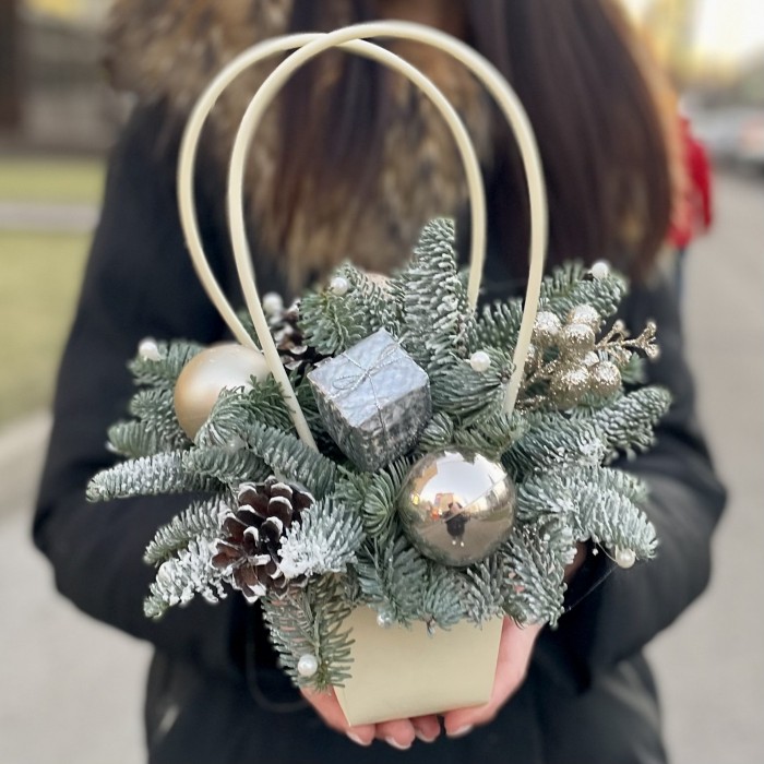 Новогодняя композиция Морозная фантазия