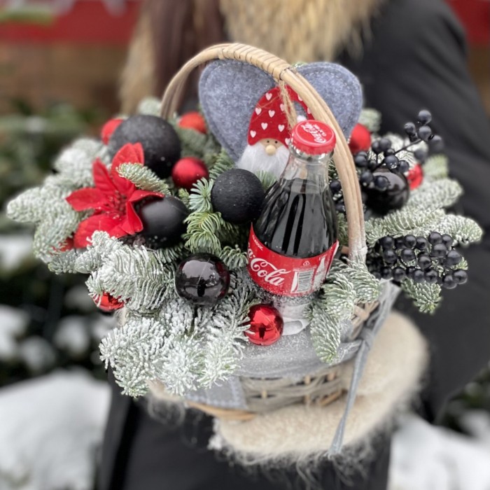 Новогодняя композиция Подарок под Елкой