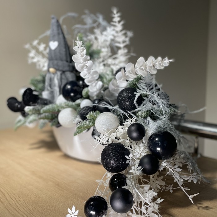 Новогодняя композиция Рождественский гном