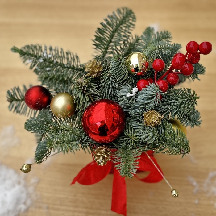 Новогодняя композиция Зимние Контрасты