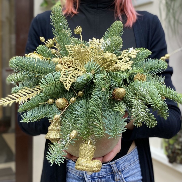 Новогодняя композиция Золотой Цветок