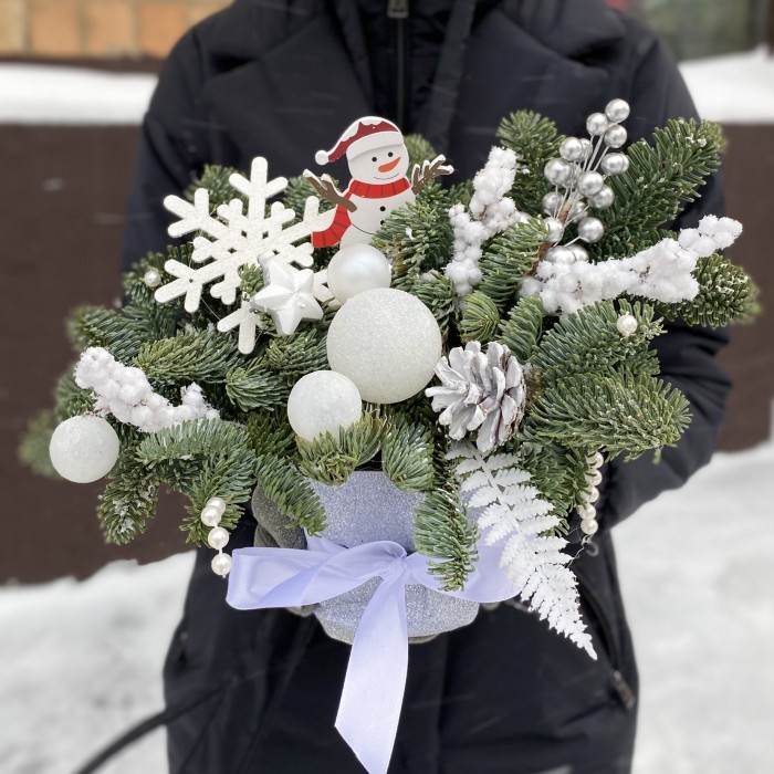 Новогодняя композиция с нобилисом Снеговичок