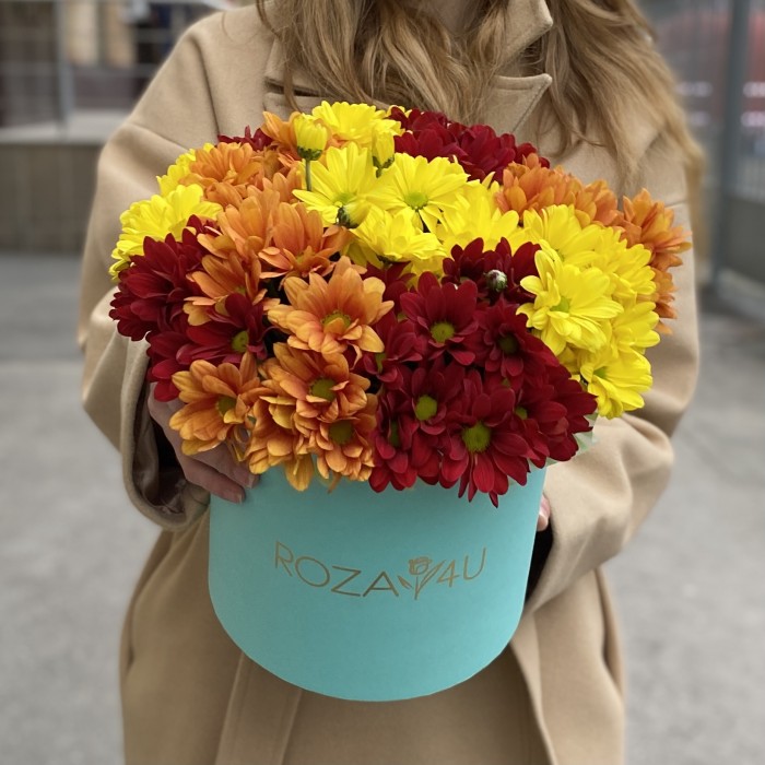 Осенний Микс из кустовых хризантем в коробке