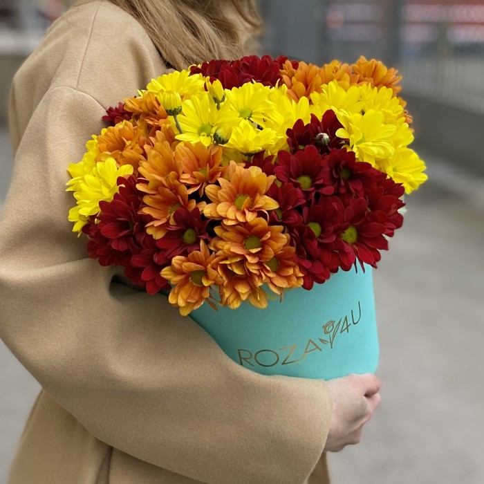 Осенний Микс из кустовых хризантем в коробке