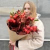 Осенний букет с дикими яблочками и коэкросом