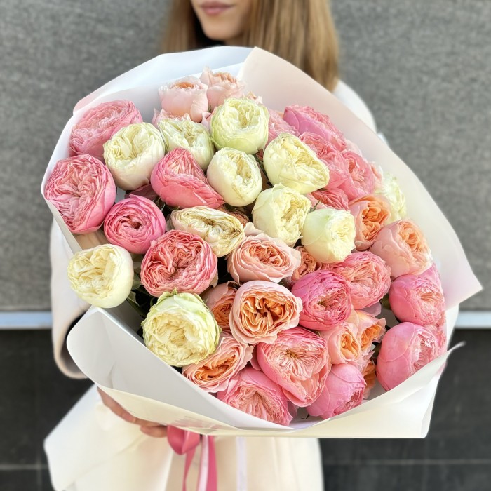 Пастельный микс пионовидных роз