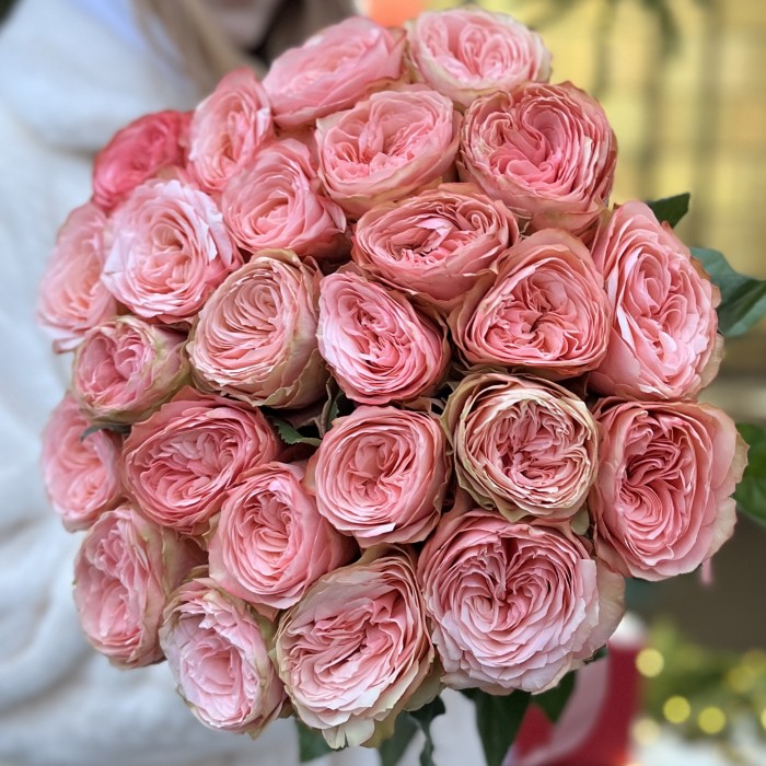 Пионовидная роза Кахала 50 см