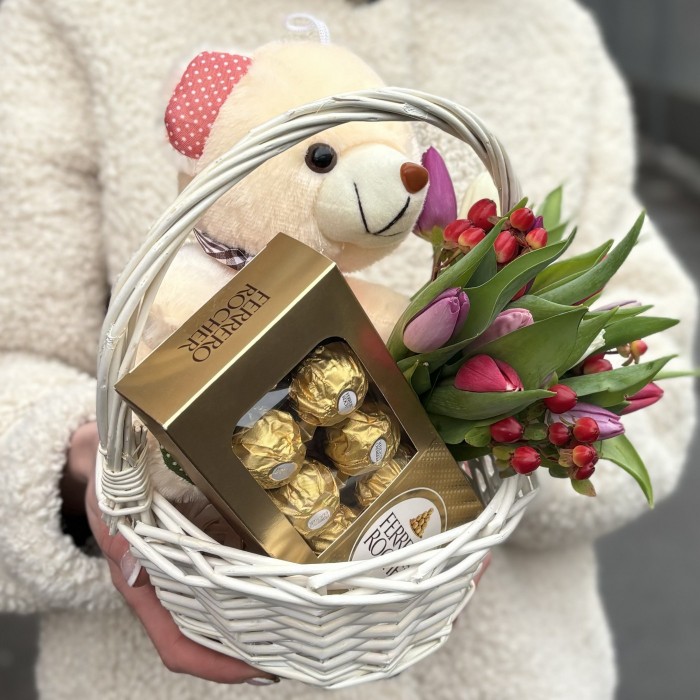 Подарочная корзина к 8 марта Для Тебя