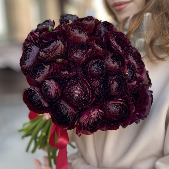 Ранункулюс черный