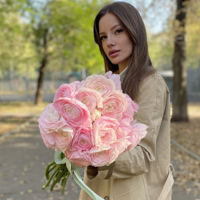 Ранункулюс розовый