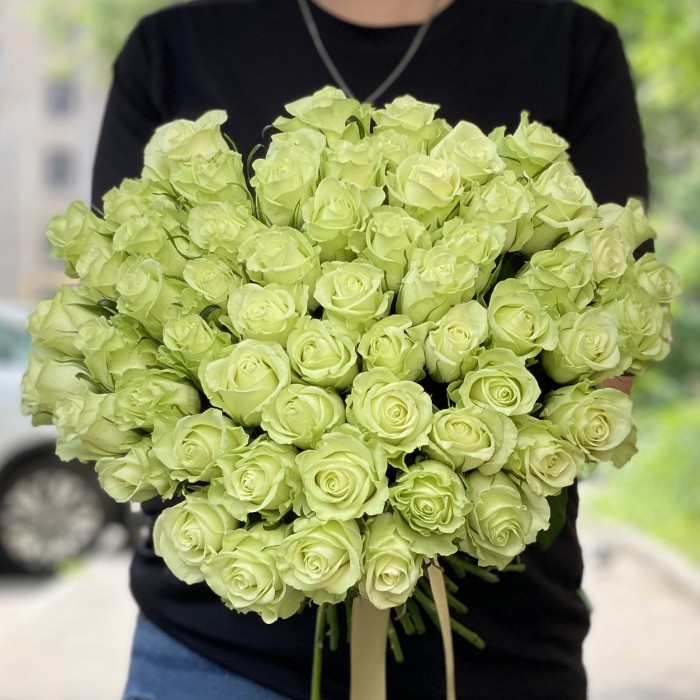 Роза бело-зеленая Ноель 40 см
