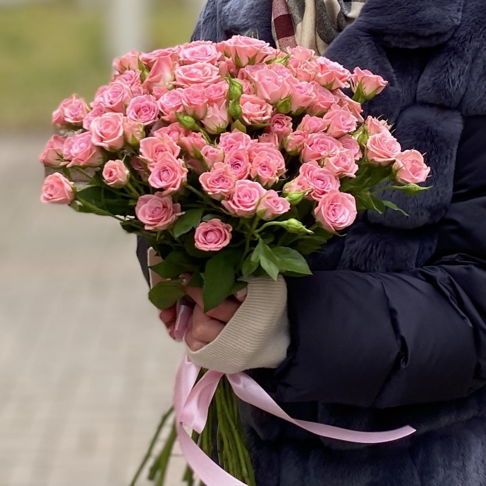 Кустовая роза Одилия