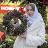 Рождественский венок с красным декором