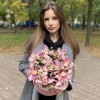 Розовые орхидеи в коробке