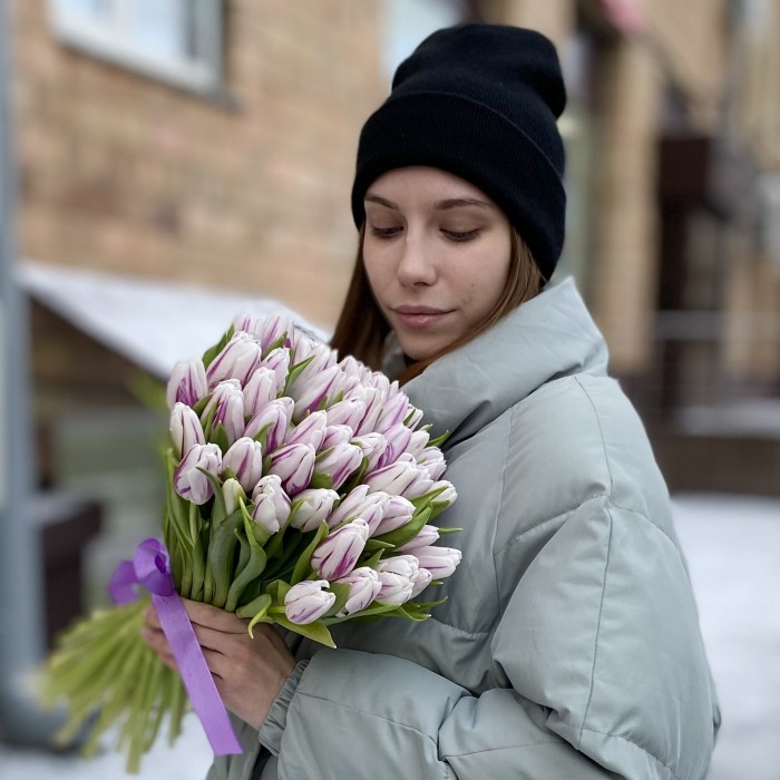 Тюльпан бело-фиолетовый Флеминг Флег (Flaming Flag)