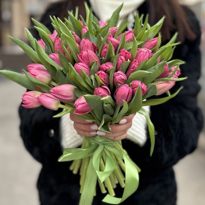 Тюльпан пионовидный розовый  Квин оф Марвел