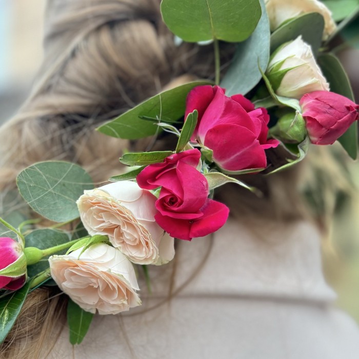 Украшение из цветов для прически Прекрасная Леди