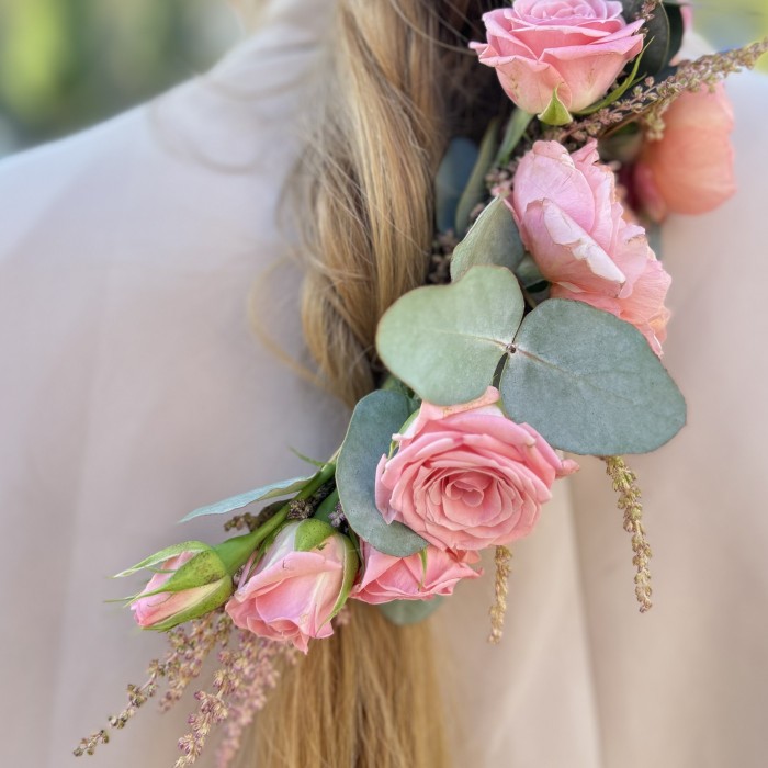 Украшение из цветов для прически с кустовой розой Джульетта