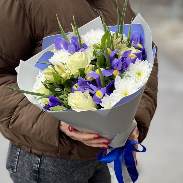 Весенний букет с Ирисами