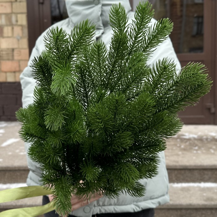 Ветка еловая искусственная