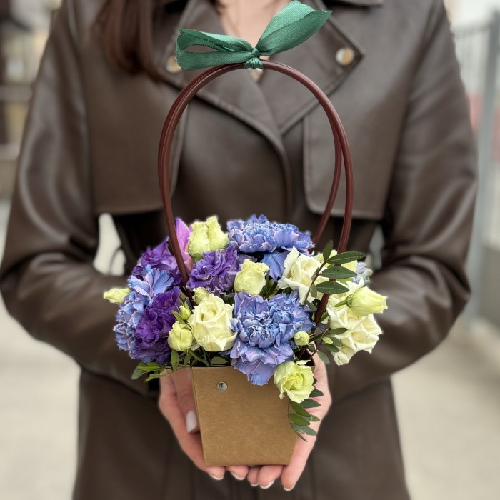 Яркая композиция в сумочке MIX