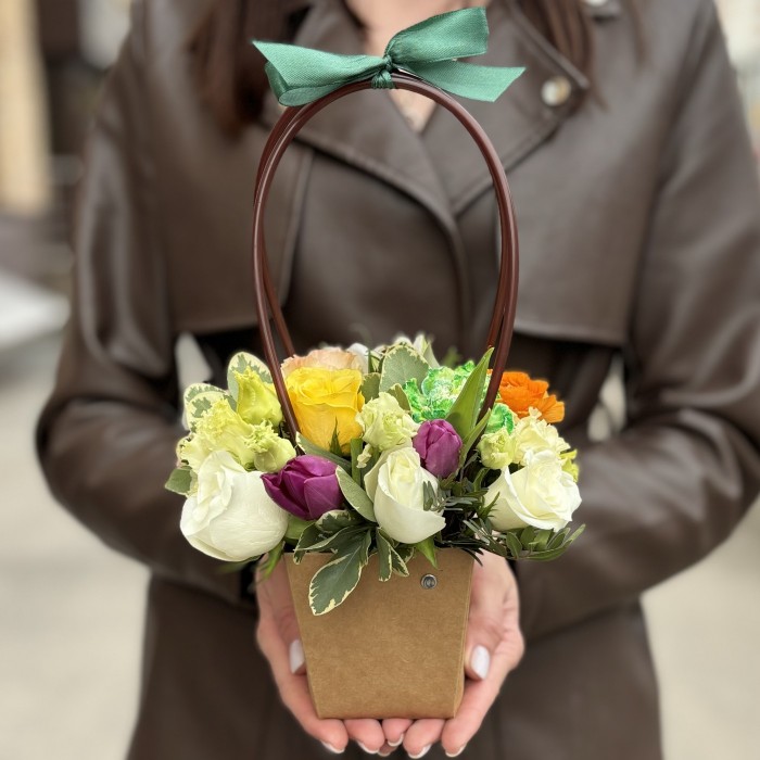 Яркая композиция в сумочке MIX