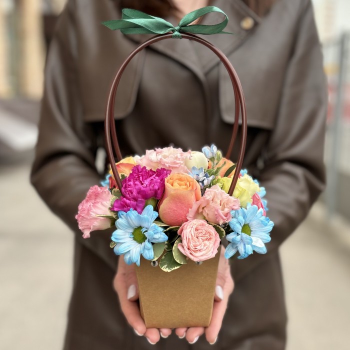 Яркая композиция в сумочке MIX