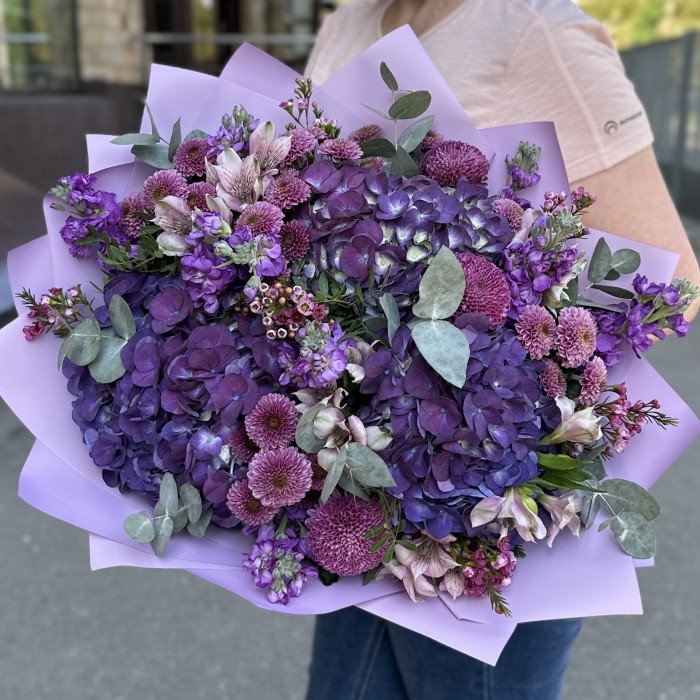 Яркий букет Моя Вселенная