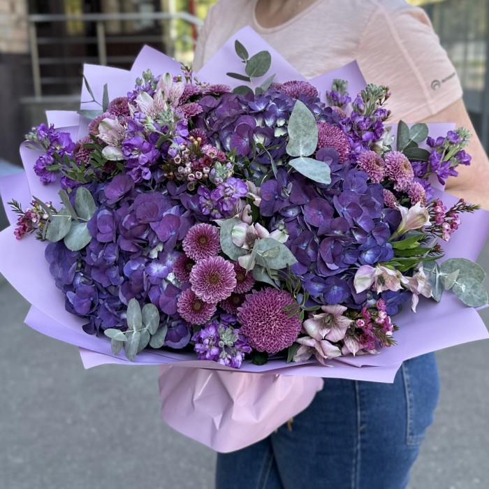 Яркий букет Моя Вселенная