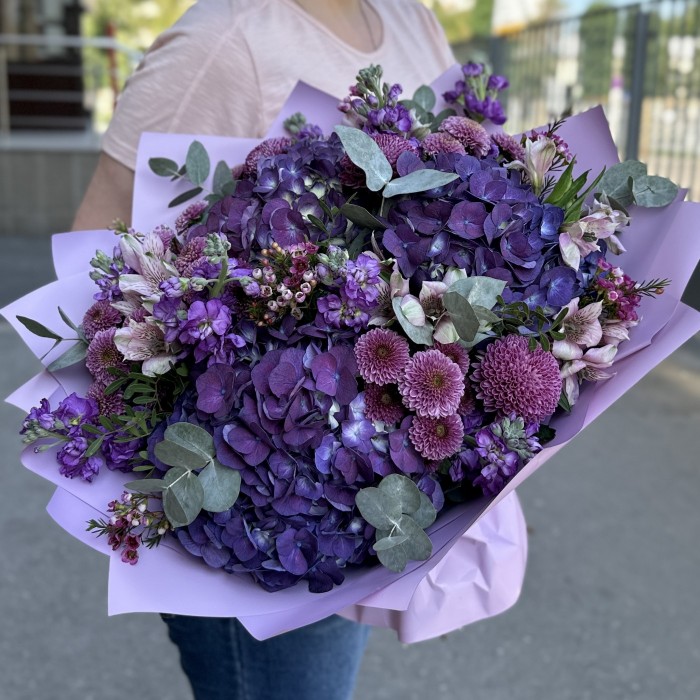 Яркий букет Моя Вселенная