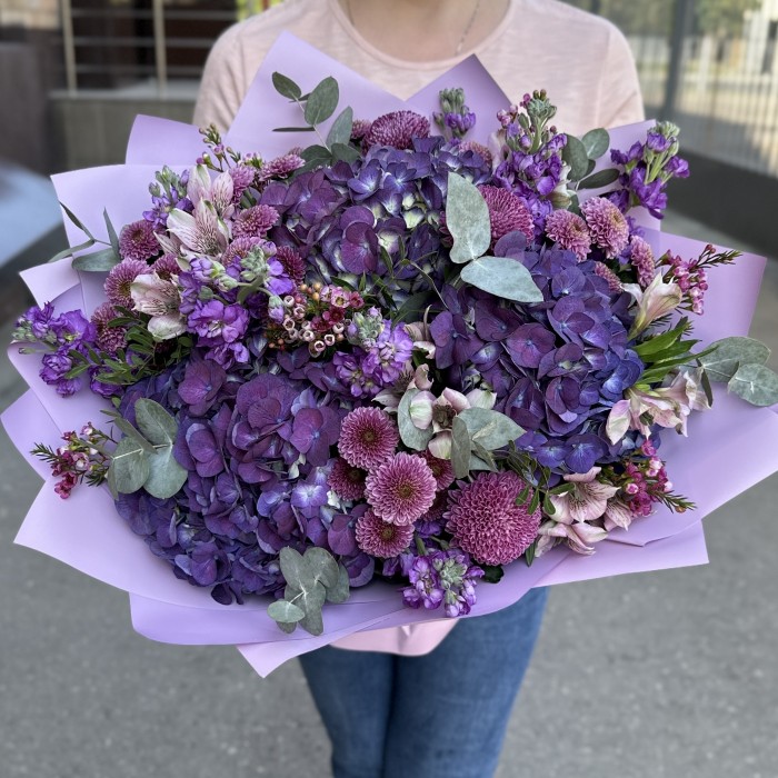 Яркий букет Моя Вселенная