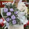 Зимний букет с лиловым хлопком
