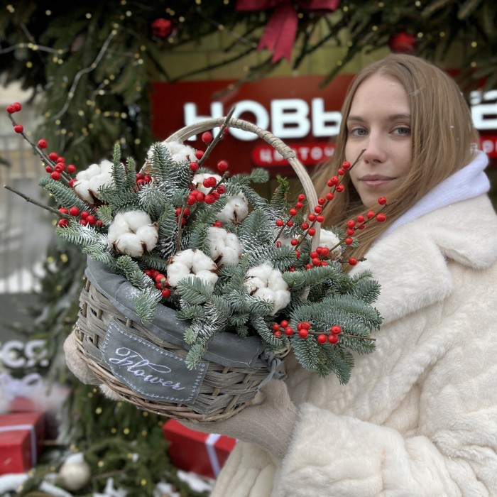Зимняя композиция Новогодний Час