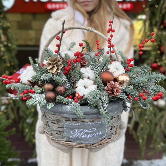 Зимняя композиция Поэзия Зимы в корзине