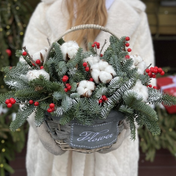 Зимняя композиция Волшебница Зима