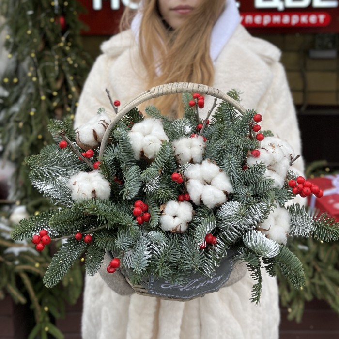 Зимняя композиция Волшебница Зима