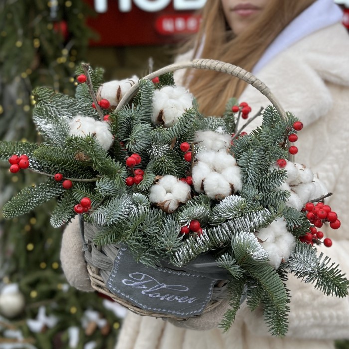 Зимняя композиция Волшебница Зима