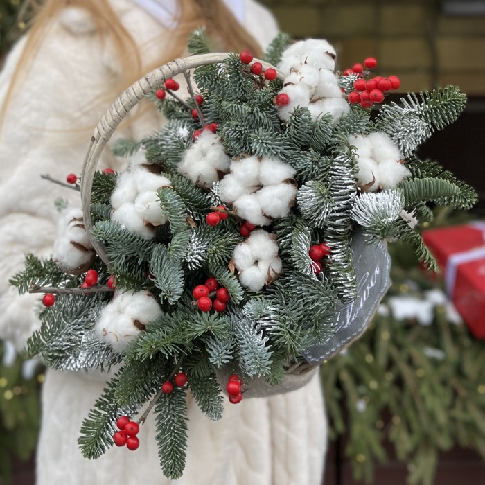Зимняя композиция Волшебница Зима