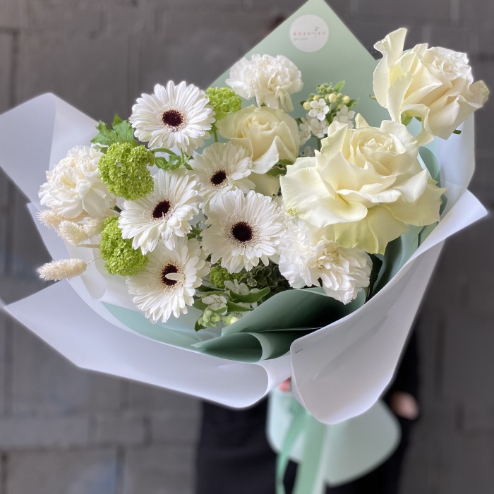 Авторский букет Белые ночи
