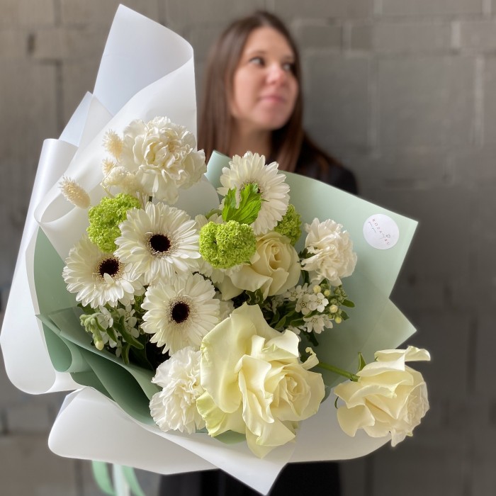 Авторский букет Белые ночи