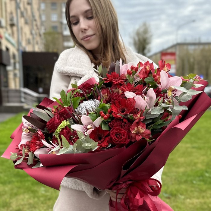 Авторский букет с протеей Осенняя краса