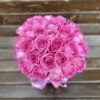 29 розовых роз в коробке