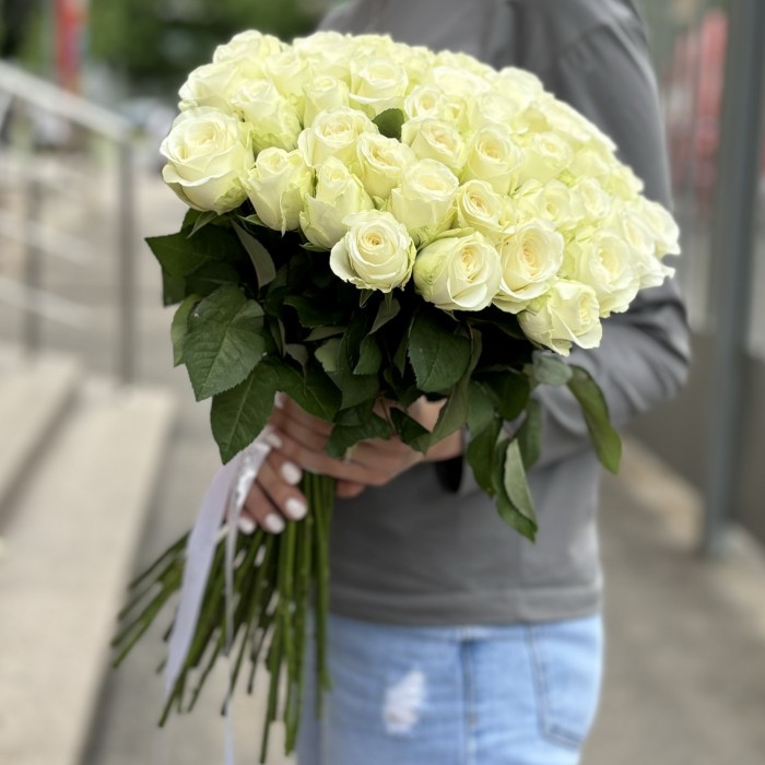 Белая роза 50 см