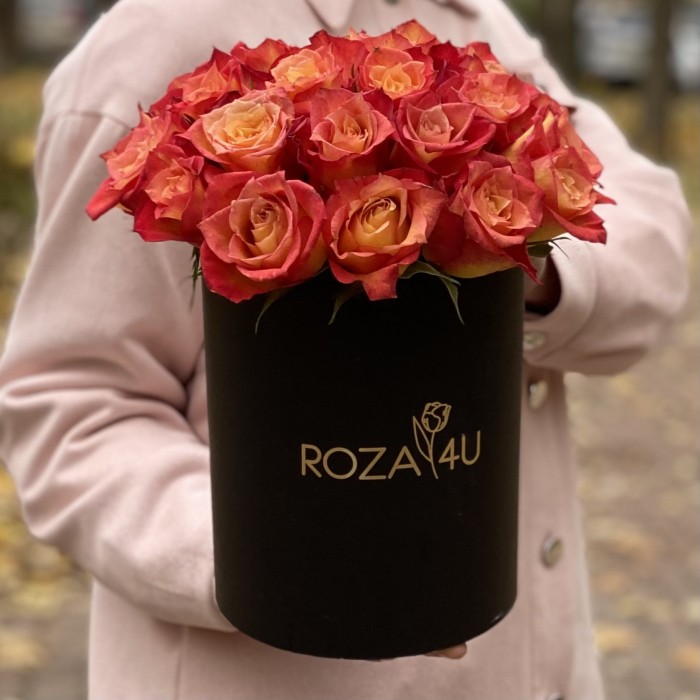 25 роз Лампион в коробке