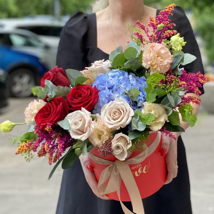 Композиция Утро в Вероне с гортензией