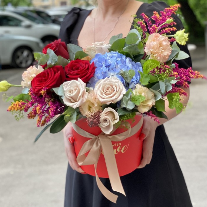 Композиция Утро в Вероне с гортензией