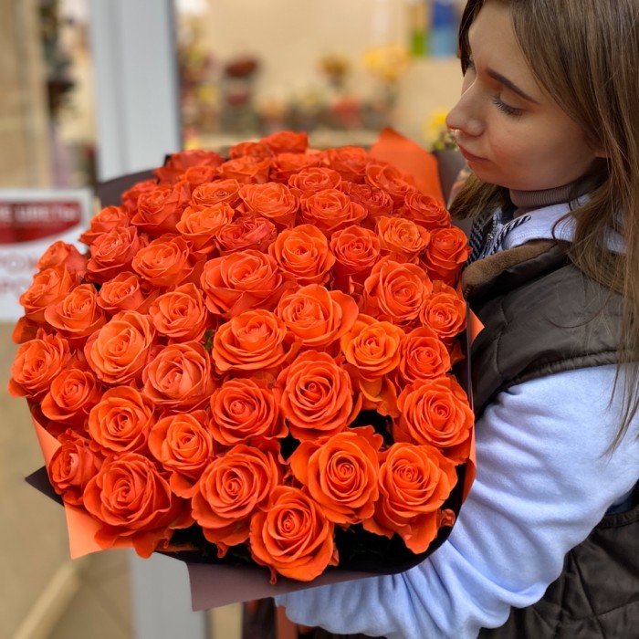 51 оранжевая роза Вау
