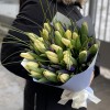 Букет кремовых тюльпанов с вероникой