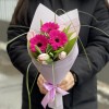 Корпоративный букет розовых тюльпанов и гербер